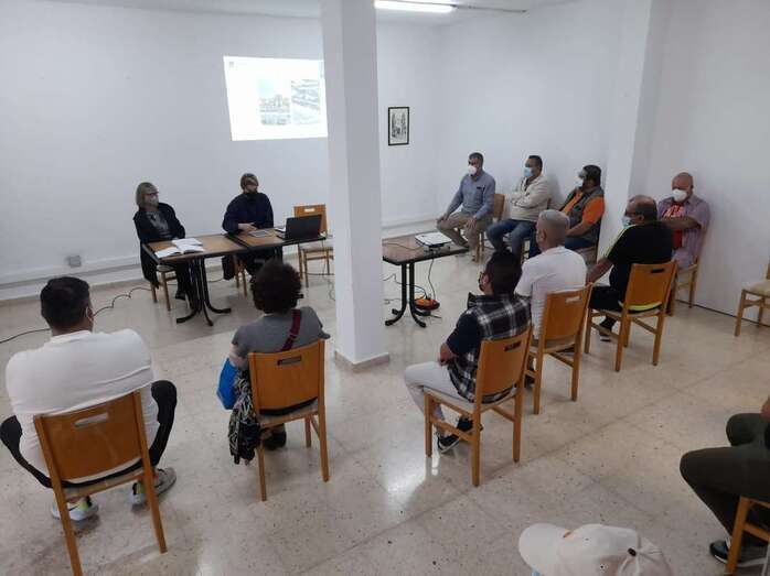 El documento contempla la reconfiguración de este recinto y la dotación de equipamiento que favorezca la realización de actividades paralelas y la diversificación de la oferta / TA